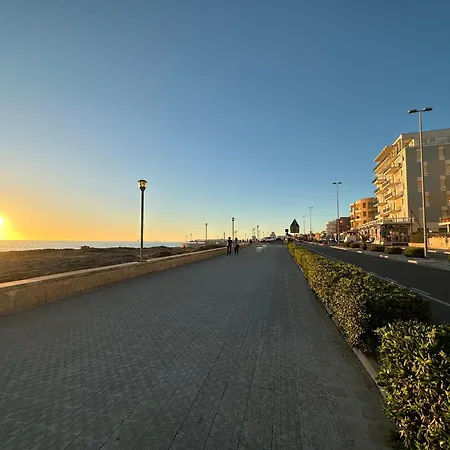 Waterfront 150 Mt Dal Mare Gallipoli