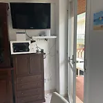 Apartament Waterfront 150 Mt Dal Mare