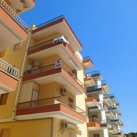 Waterfront 150 Mt Dal Mare Apartment