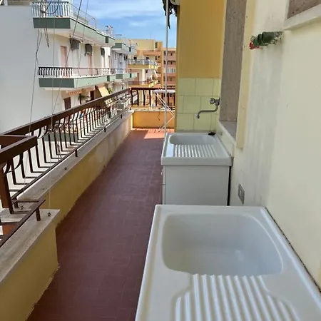 Waterfront 150 Mt Dal Mare Appartamento