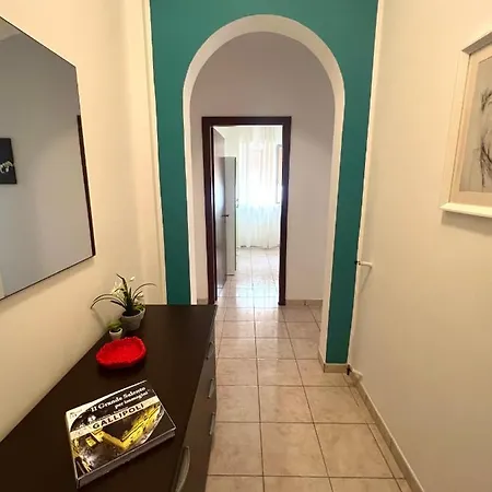 Appartamento Waterfront 150 Mt Dal Mare